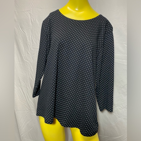 Rebecca Malone 2X woman’s 3/4 length sleeve top. Black with white polka dots. - Picture 2 of 6
